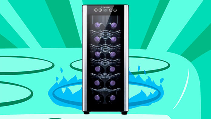 Adega Electrolux 12 garrafas ACB12